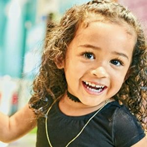 Meet your Posher, Veronica